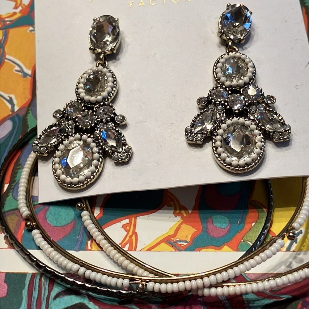 Ann Taylor Silver and White Crystal Drop Earrings and Three Matching Bangles - Picture 4 of 10